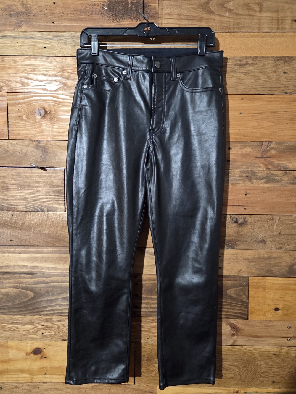 Gap-Y2K Slim High Rise black faux leather pants women's size 29 / 8P